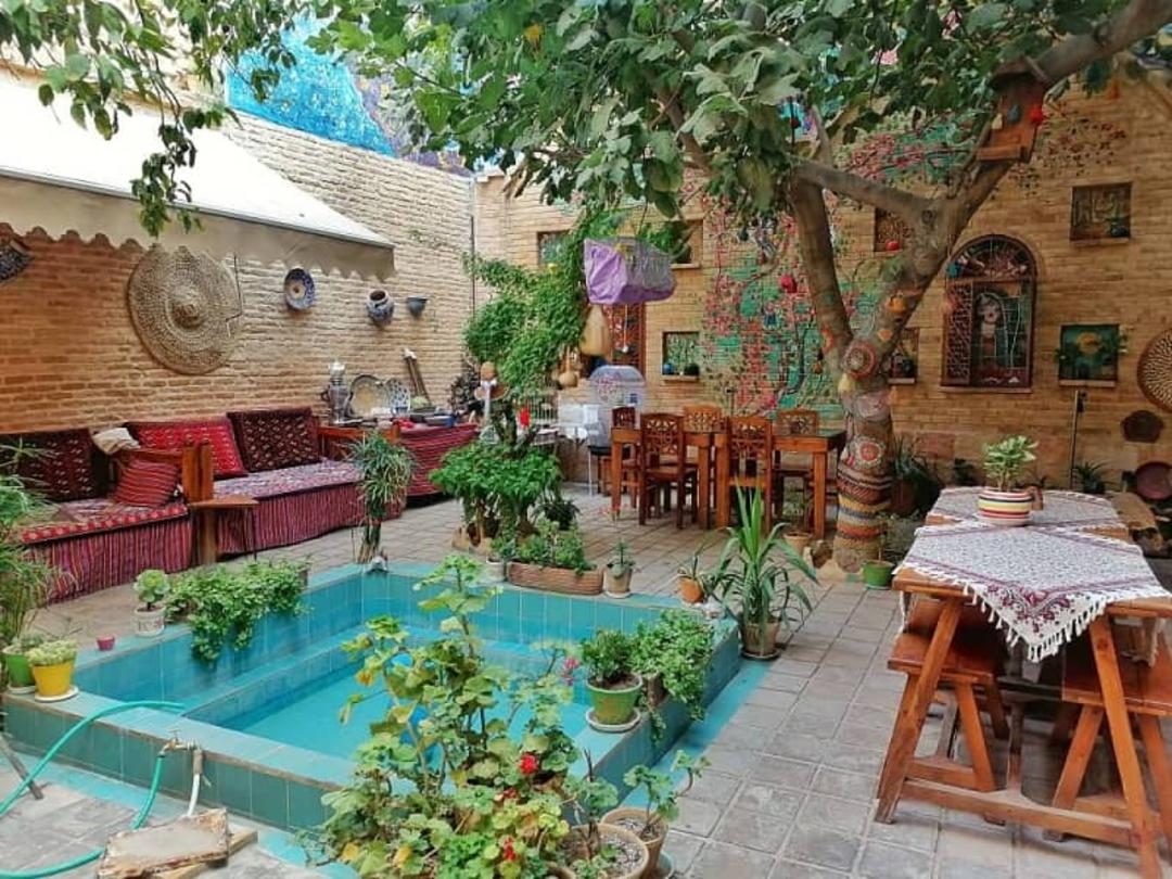 اقامتگاه بومگردی ماه سلطان