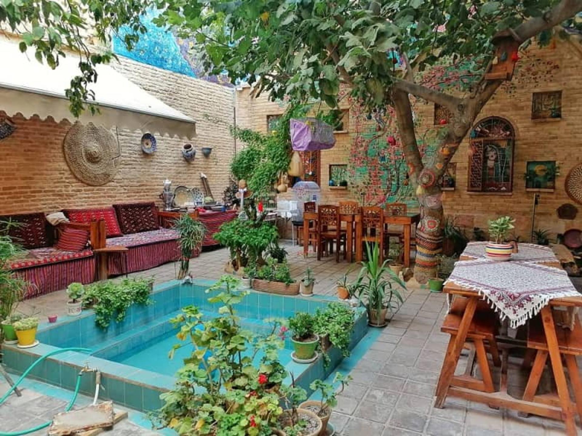 اقامتگاه بومگردی ماه سلطان