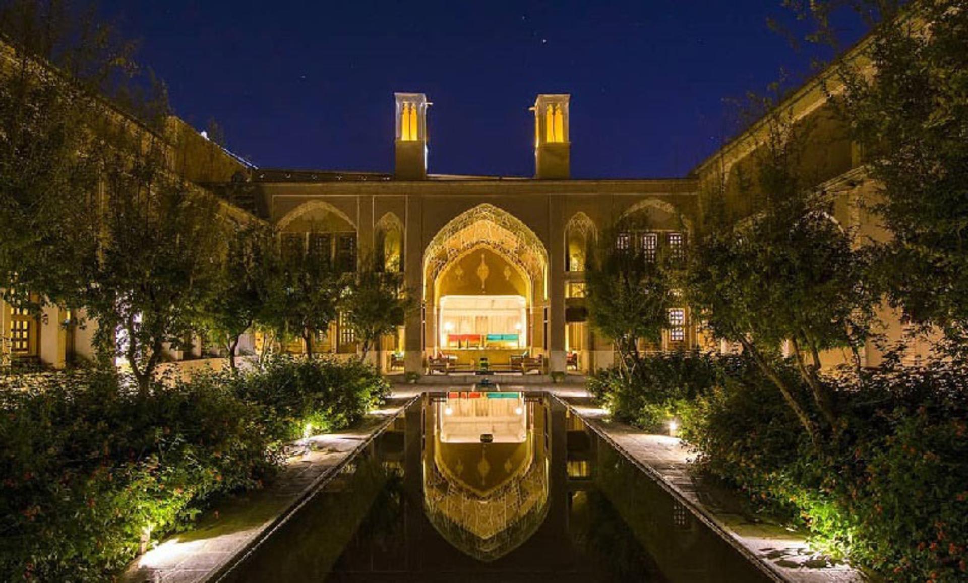 سرای عامری‌ها در کاشان