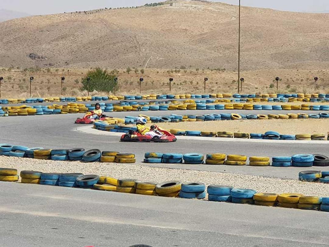 کارتینگ دهکده چادگان 