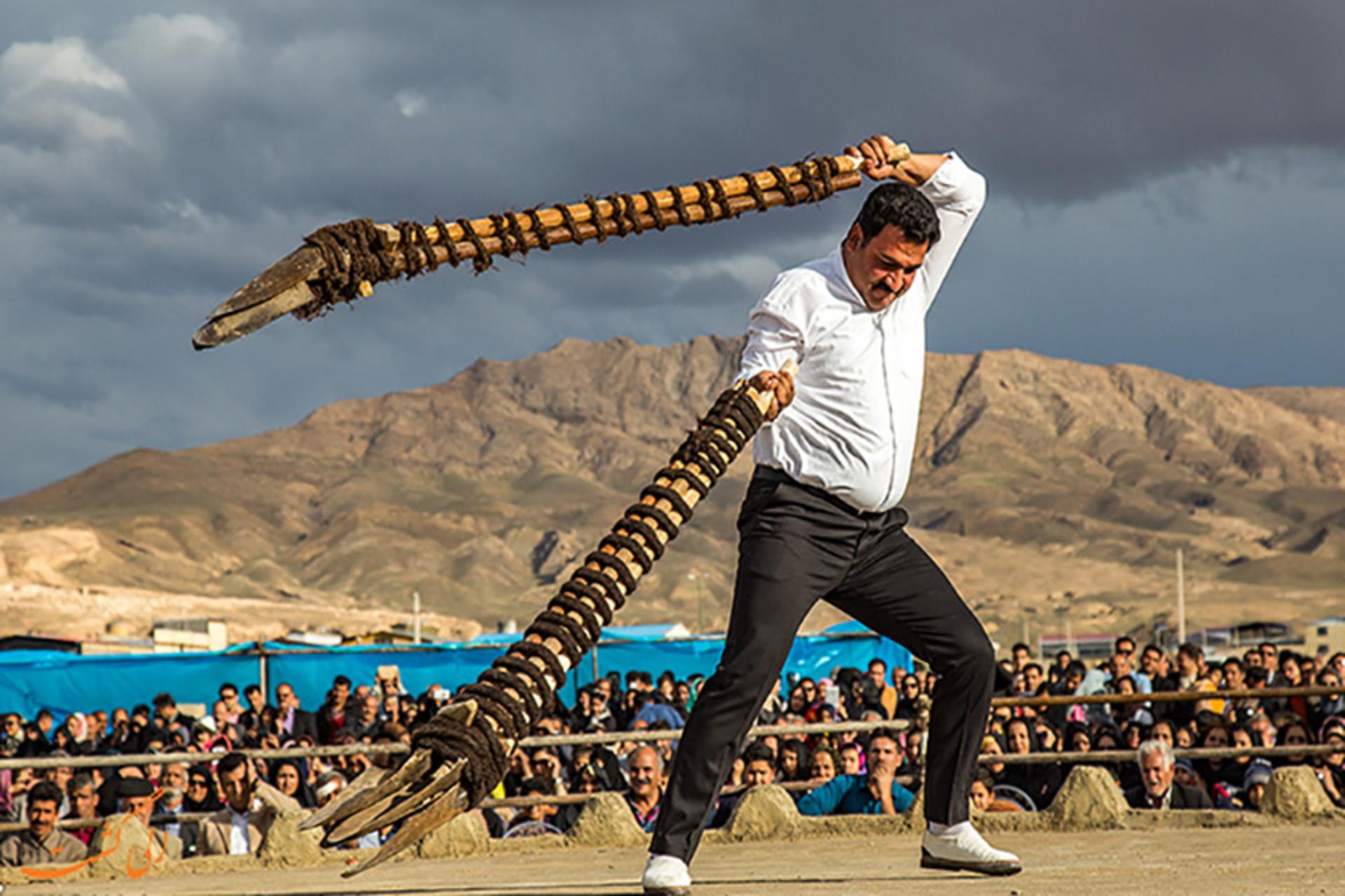 آئین بیل گردانی