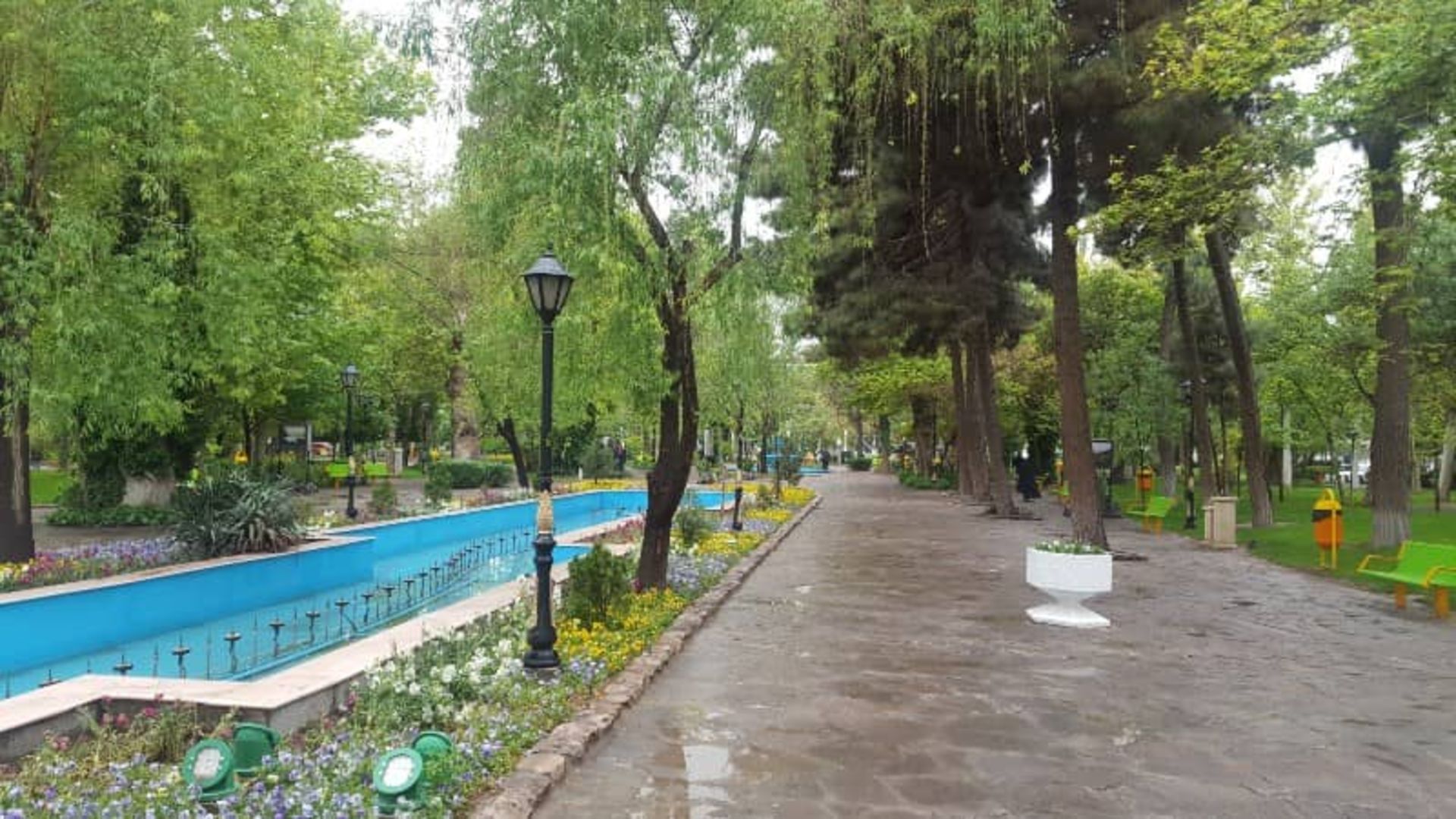 باغ ملی مشهد