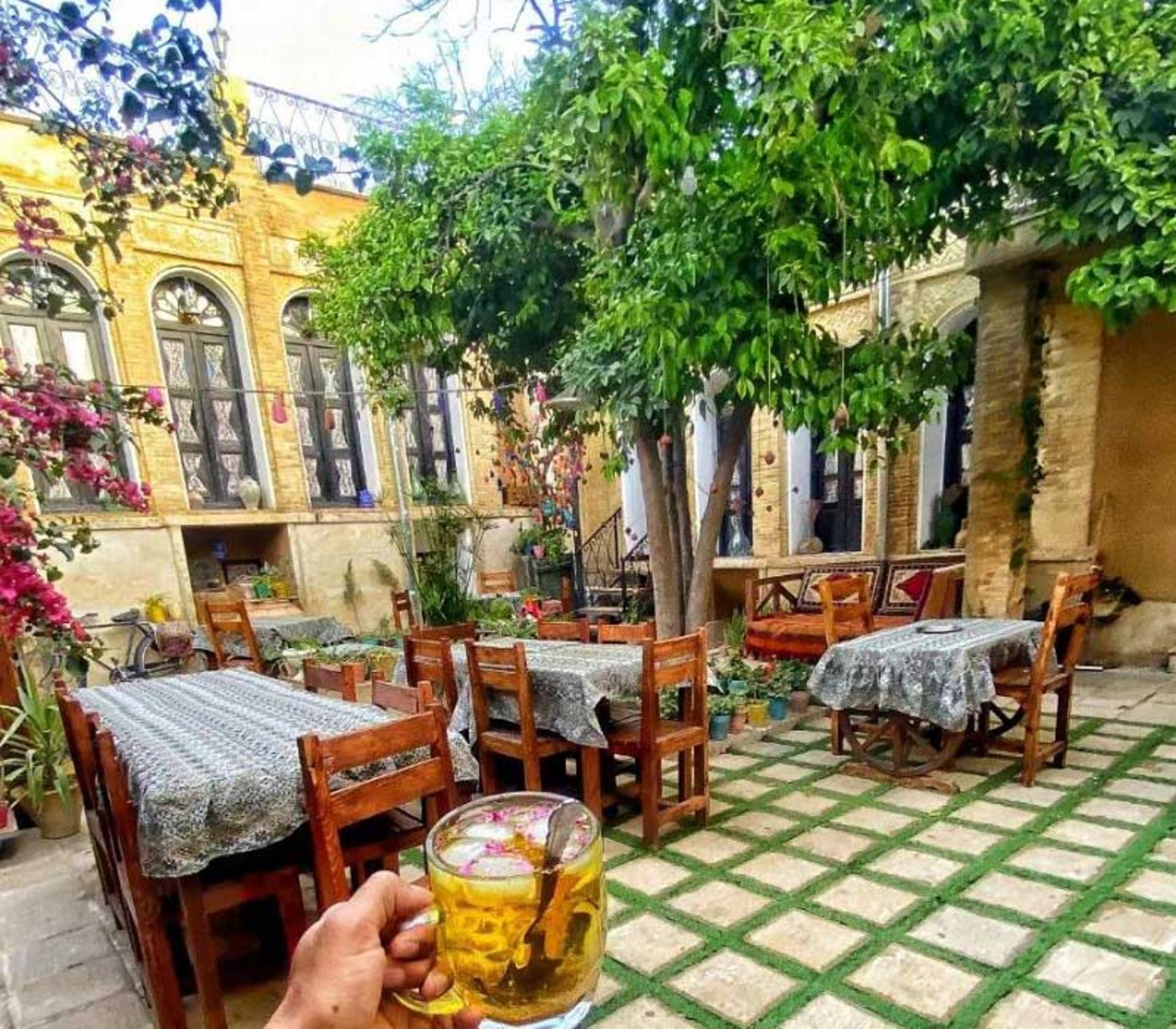 اقامتگاه بومگردی ترنجستان