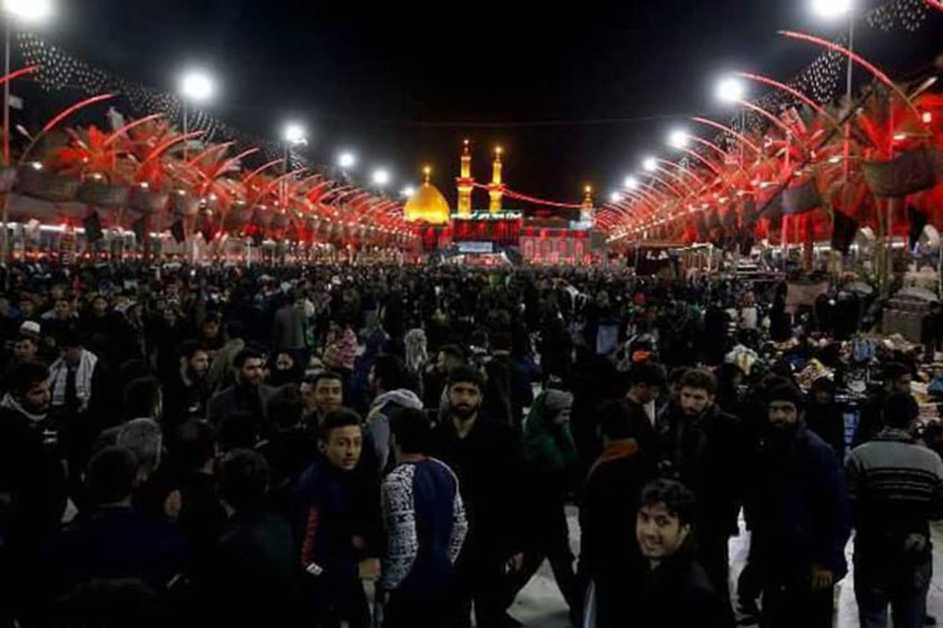 بین الحرمین هنگام عزاداری