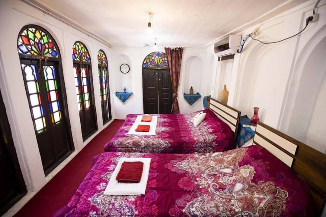 اقامتگاه بومگردی عمارت قاجاریه