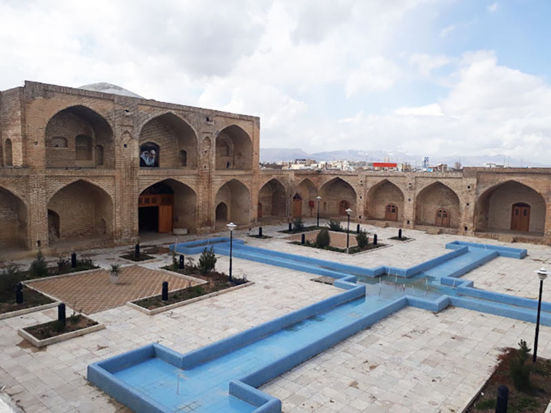کاروانسرای شاه عباسی ماهیدشت
