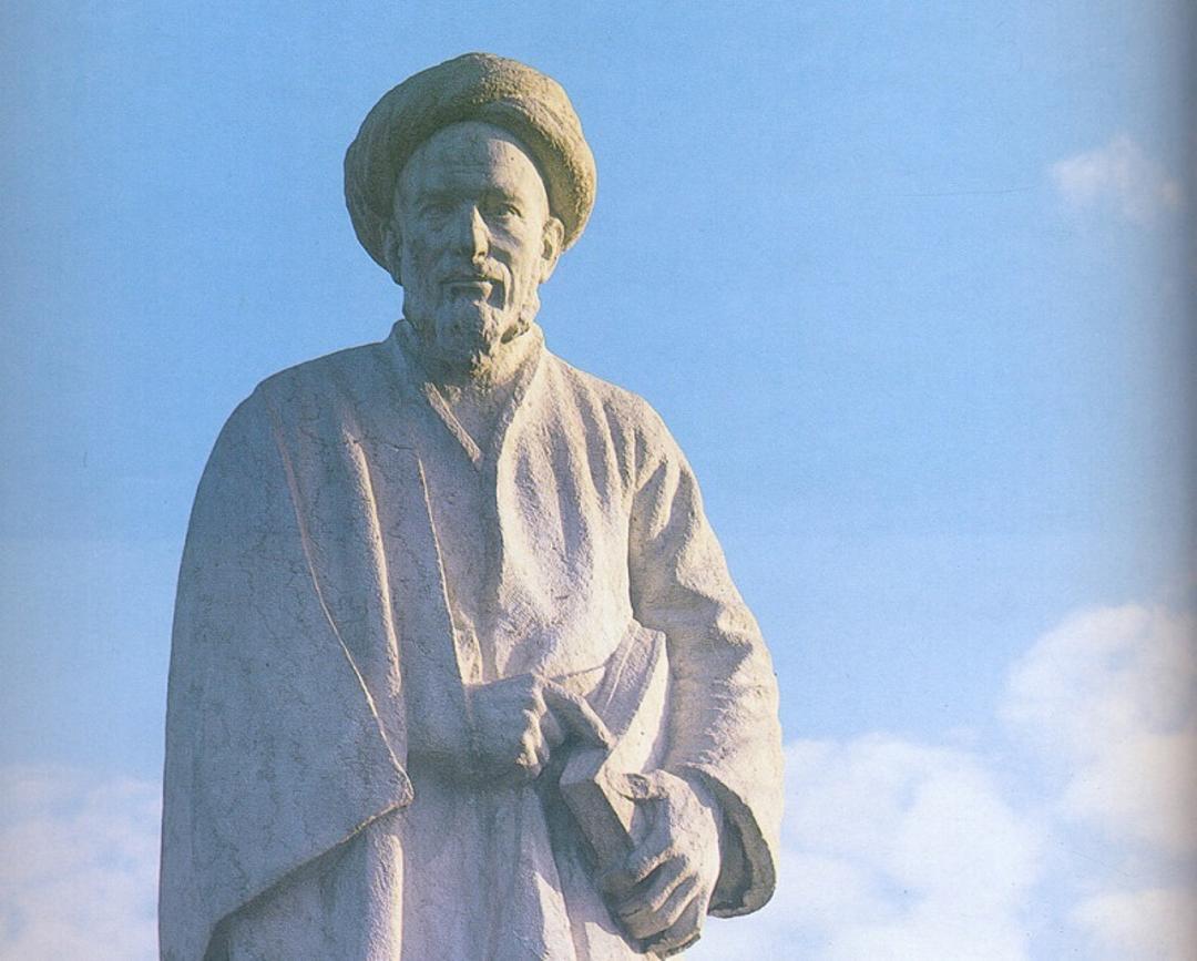 مجسمه سعدی در شیراز