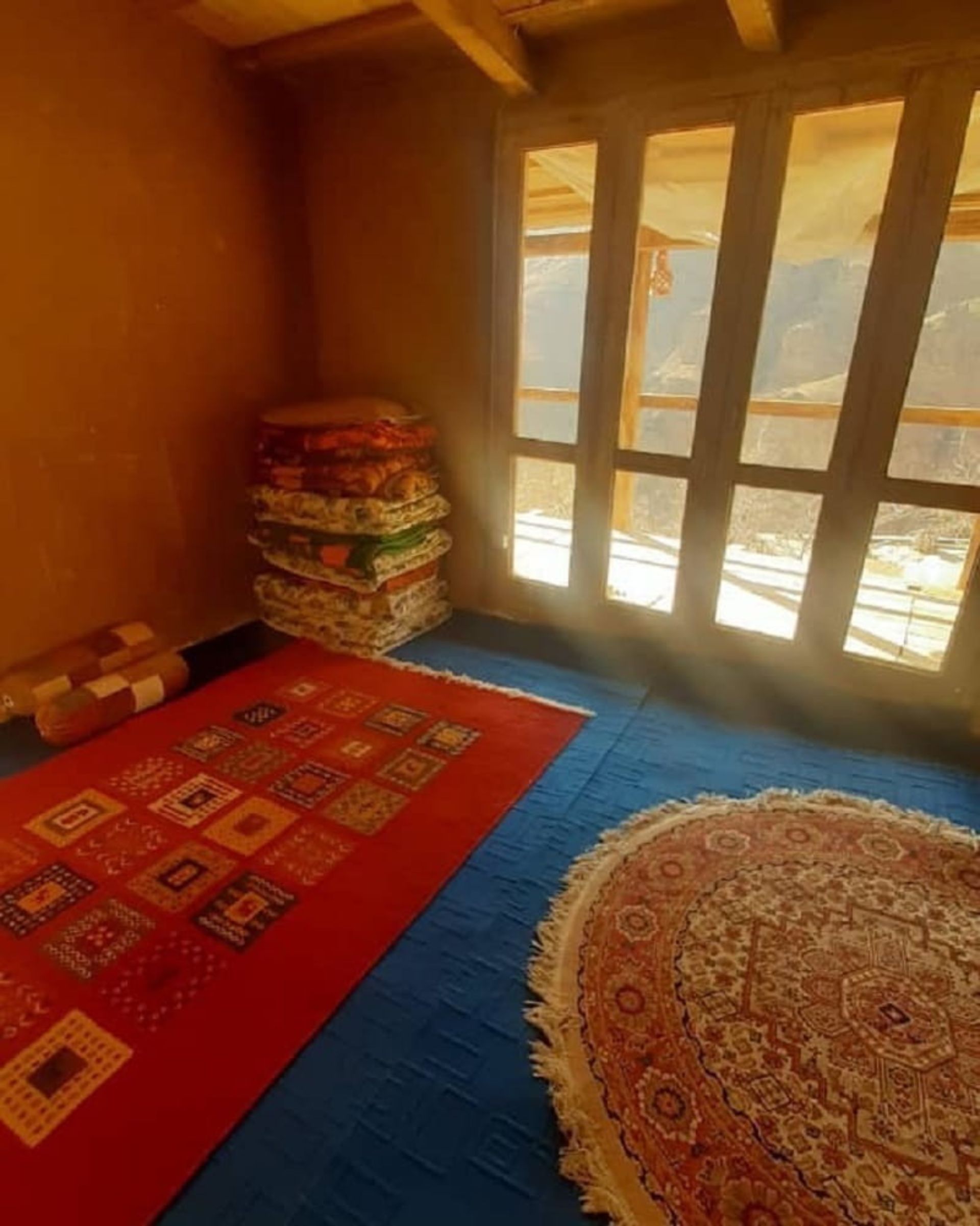 کلبه کاهگلی