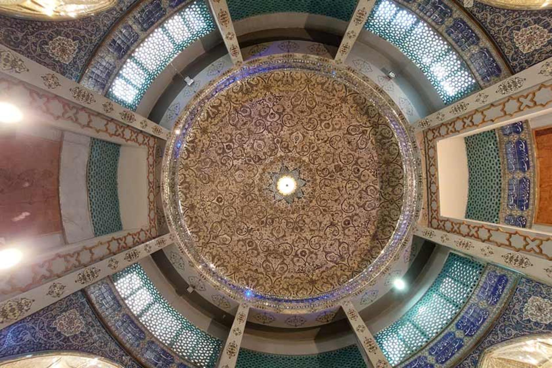 سقف زورخانه شعبان جعفری