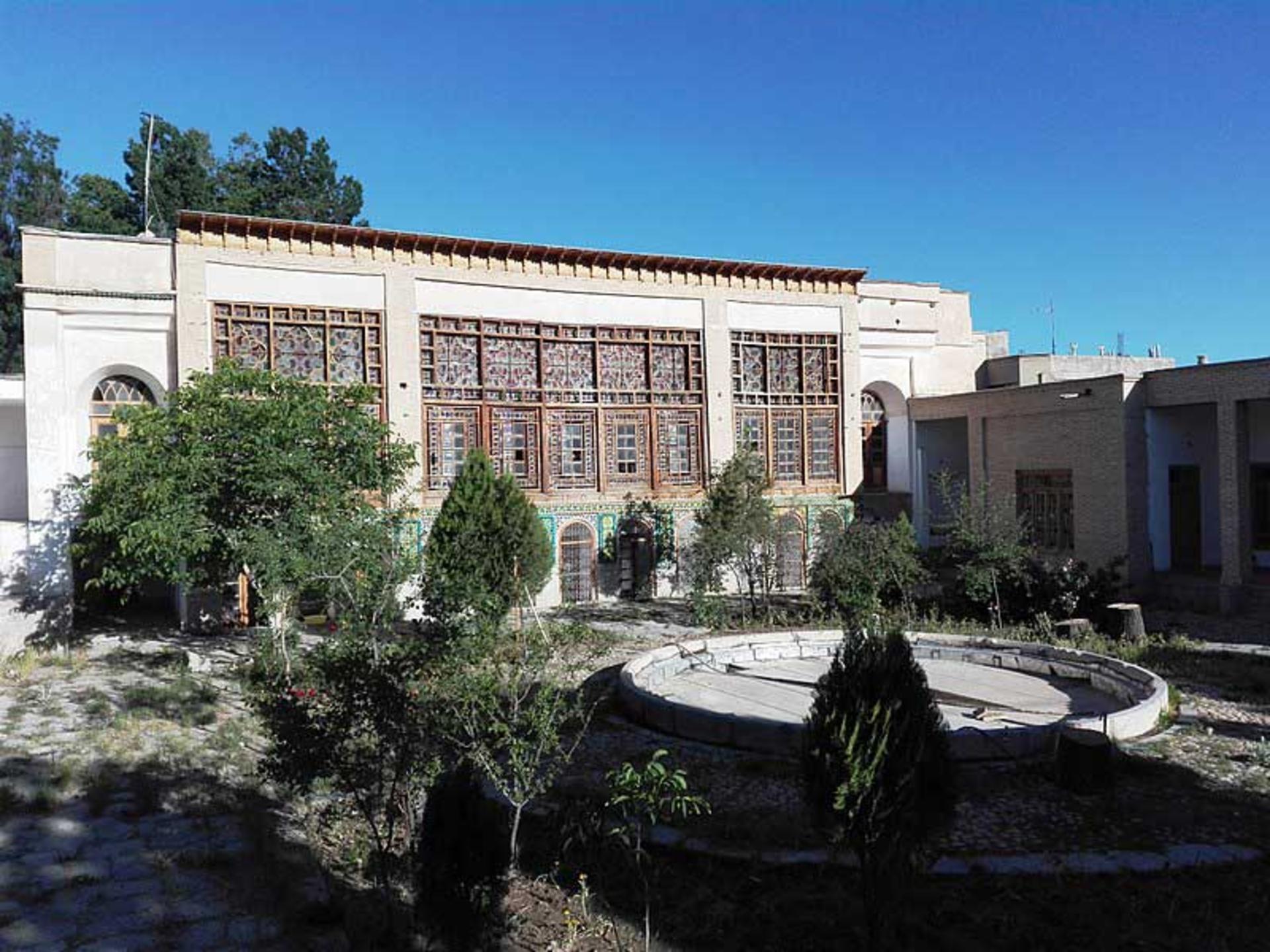 خانه معظم الملک میر پنج 