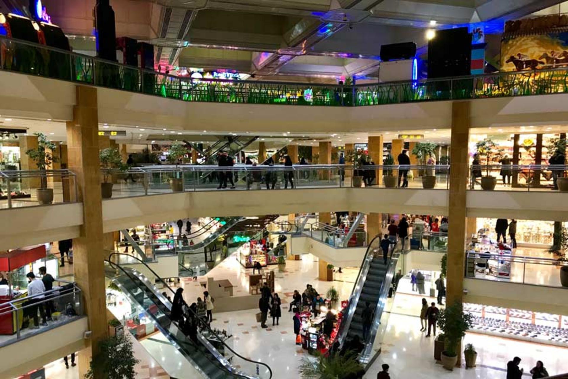 طبقات مرکز خرید تیراژه تهران