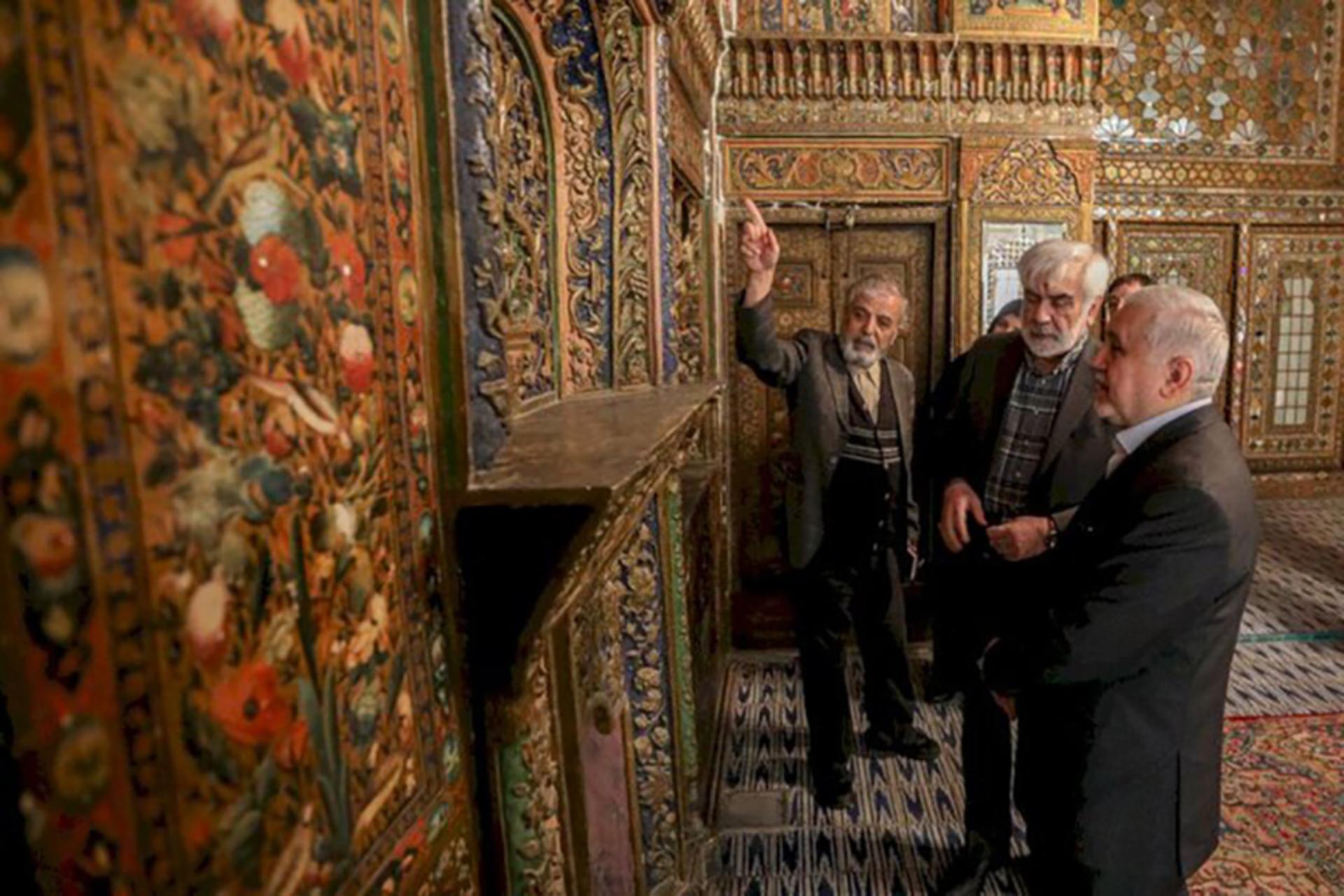 همکاری با ایکوموس