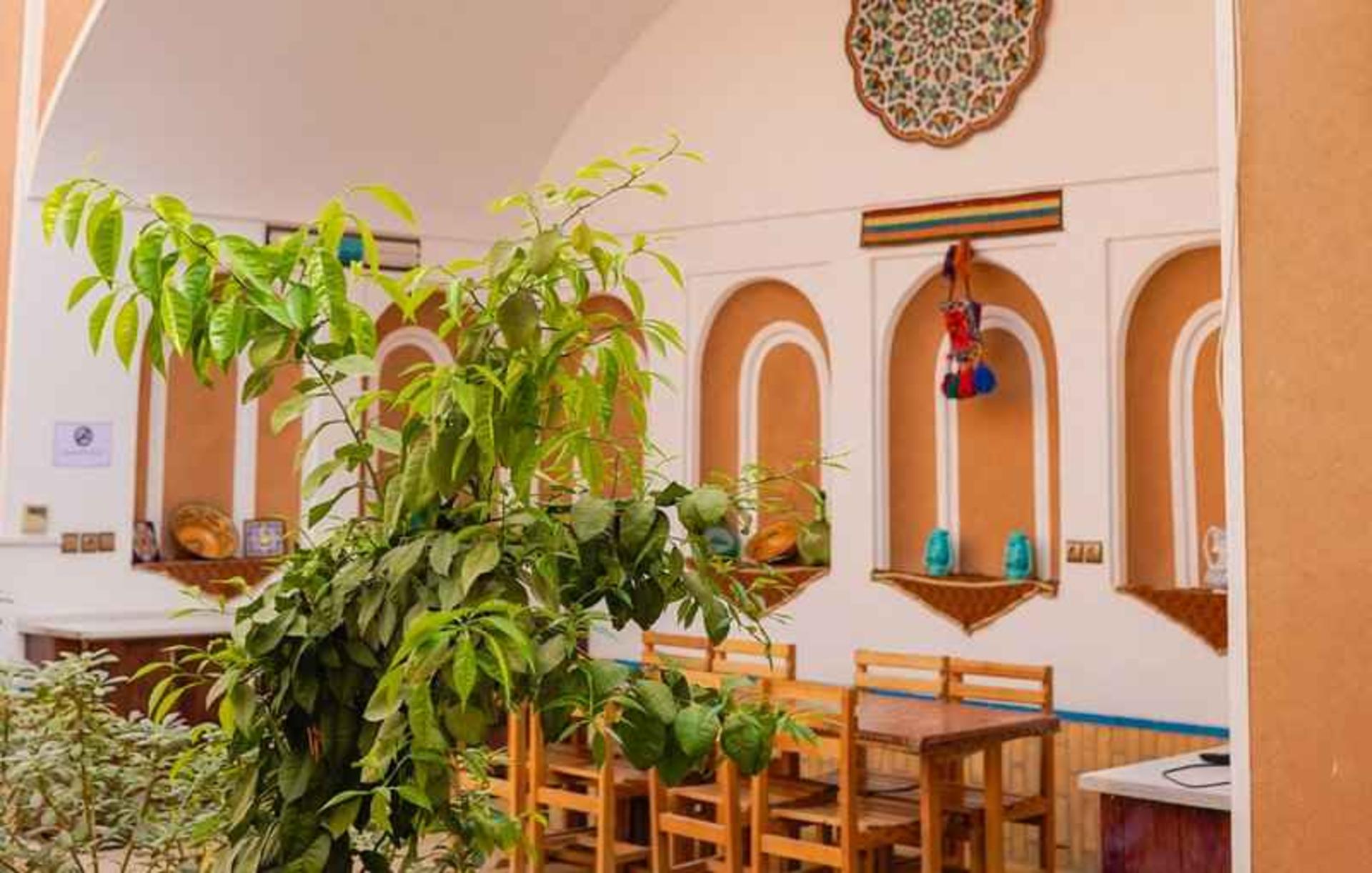 بومگردی خشت و خاطره یزد