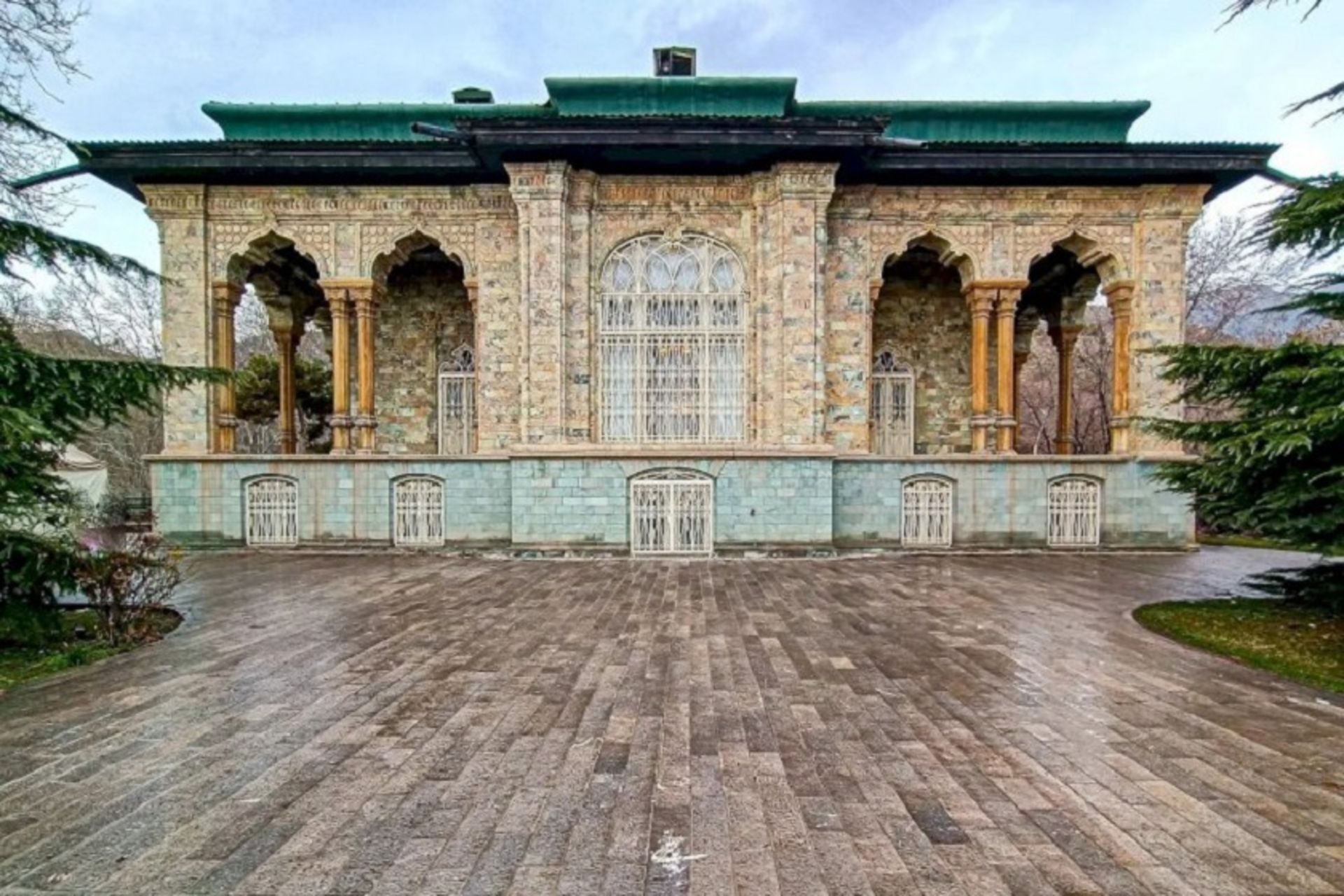سعدآباد