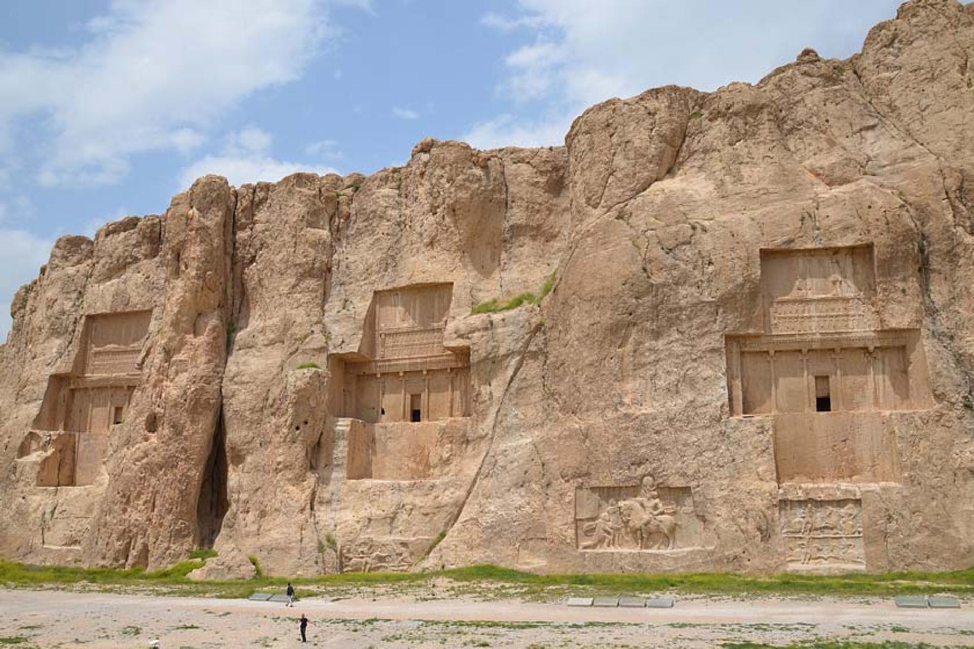نقش‌برجسته‌های نقش رستم