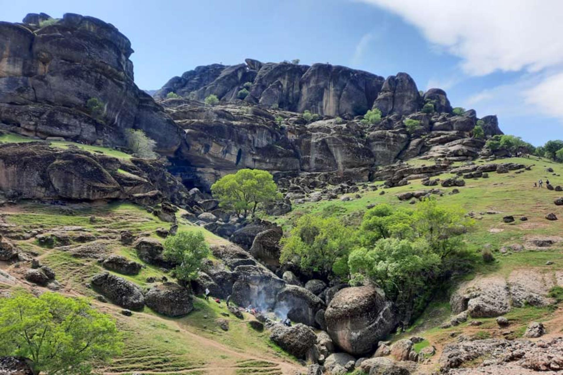 طبیعت منحصر‌به‌فرد در پارک جنگلی مخمل کوه