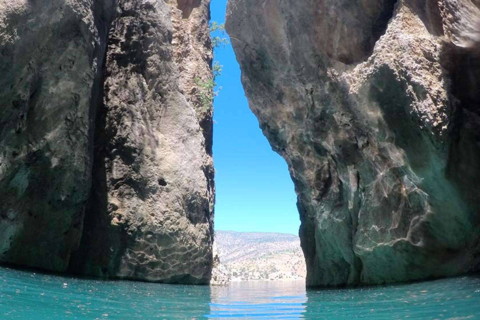 مسیر ورودی تنگه قاسمی