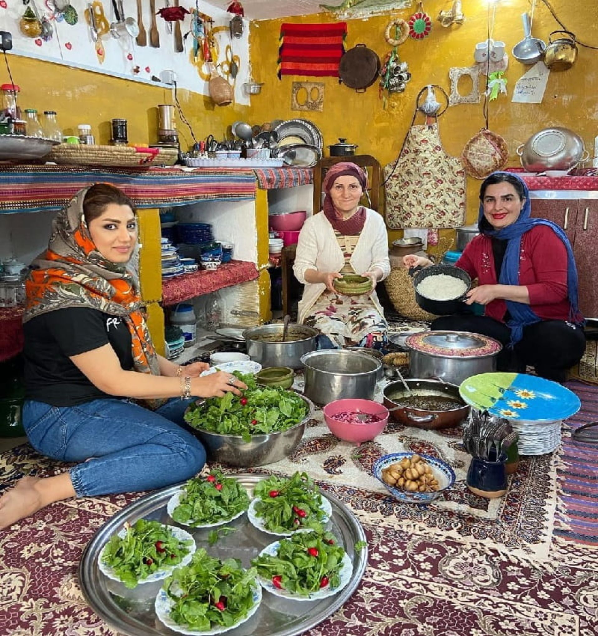 آشپزخانه بوم گردی گالش کلوم