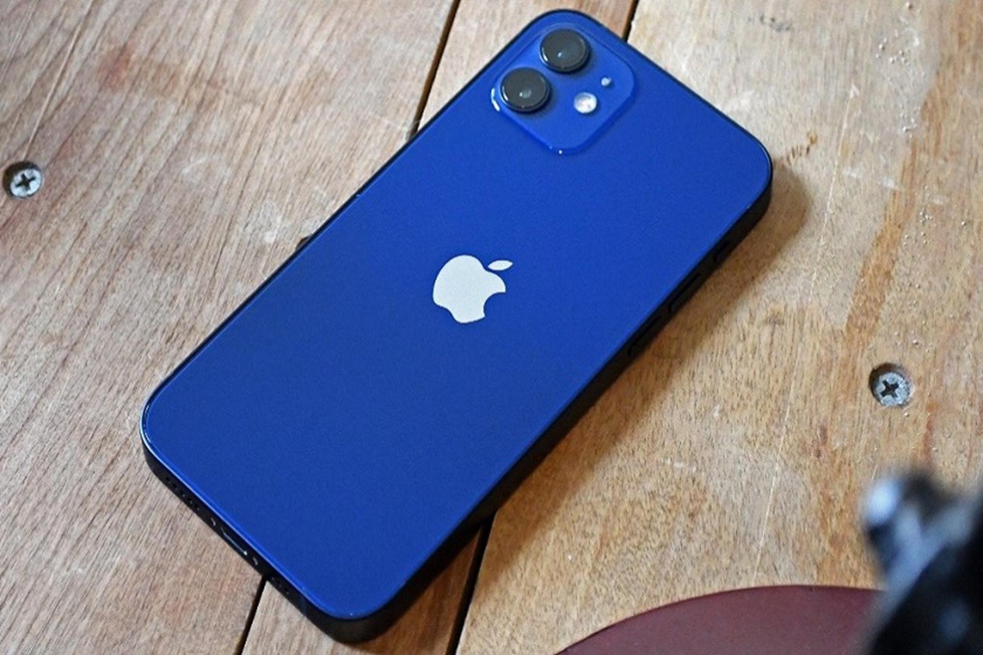 آیفون 12 