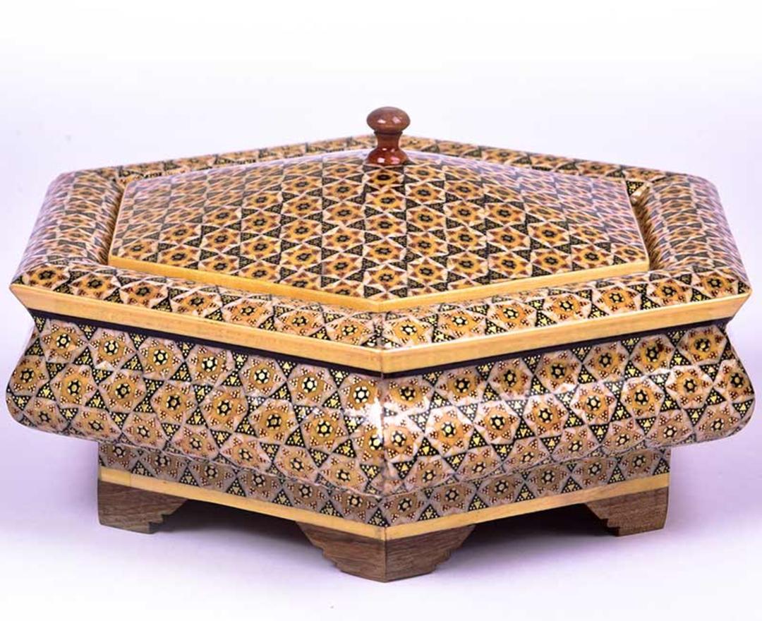 شکلات خوری خاتم 