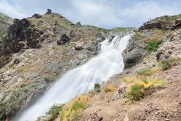 ریزش آب آبشار سوله دوکل