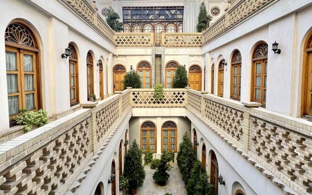 طبقات هتل قصر منشی