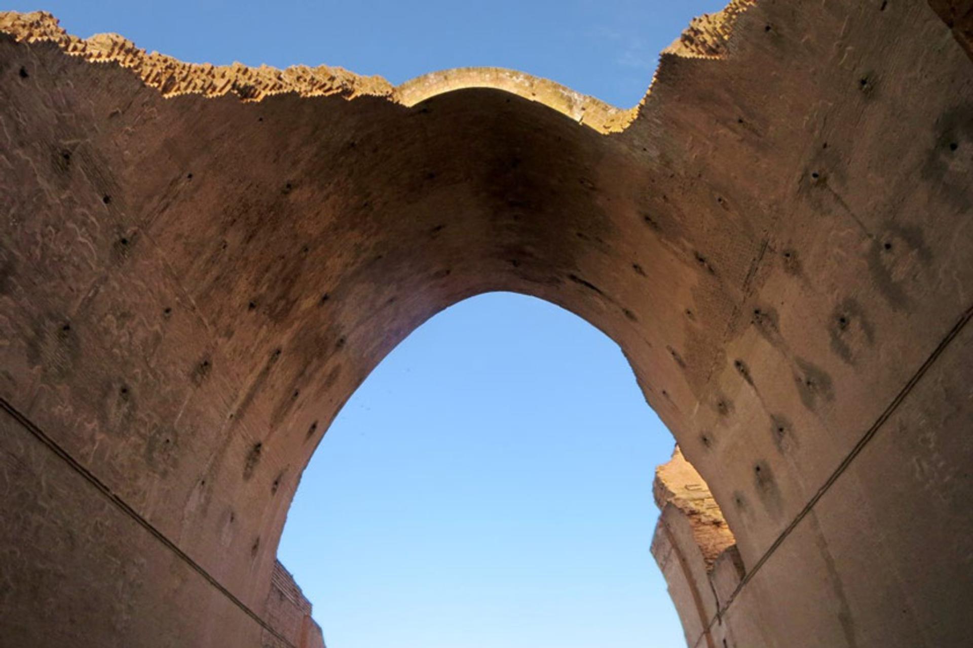 بنای تاریخی طاق کسری