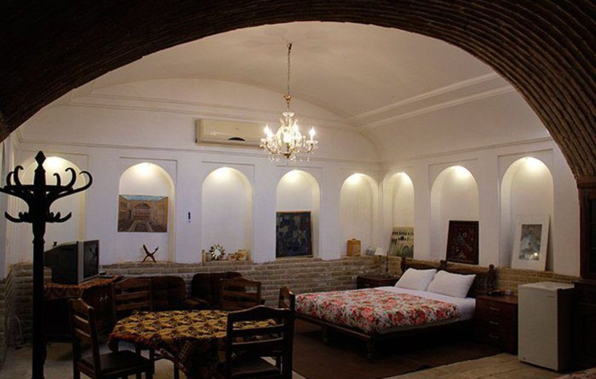 بومگردی سه نیک یزد