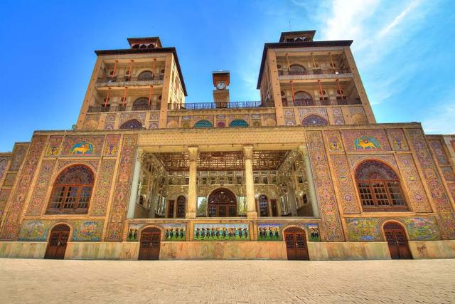نمای بیرونی شمس ‌العماره