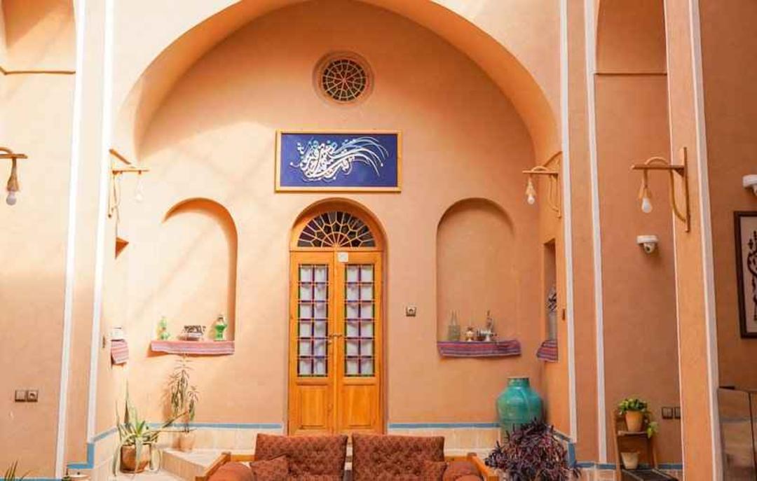 بومگردی خشت و خاطره یزد