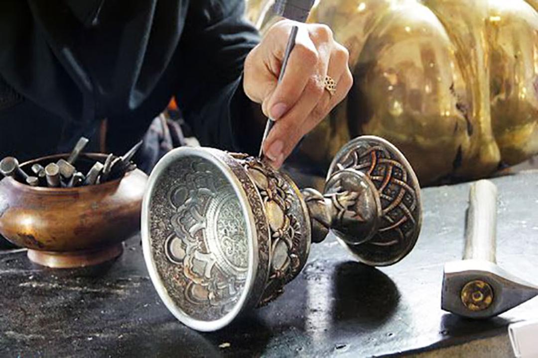 قلمزنی روی مس 