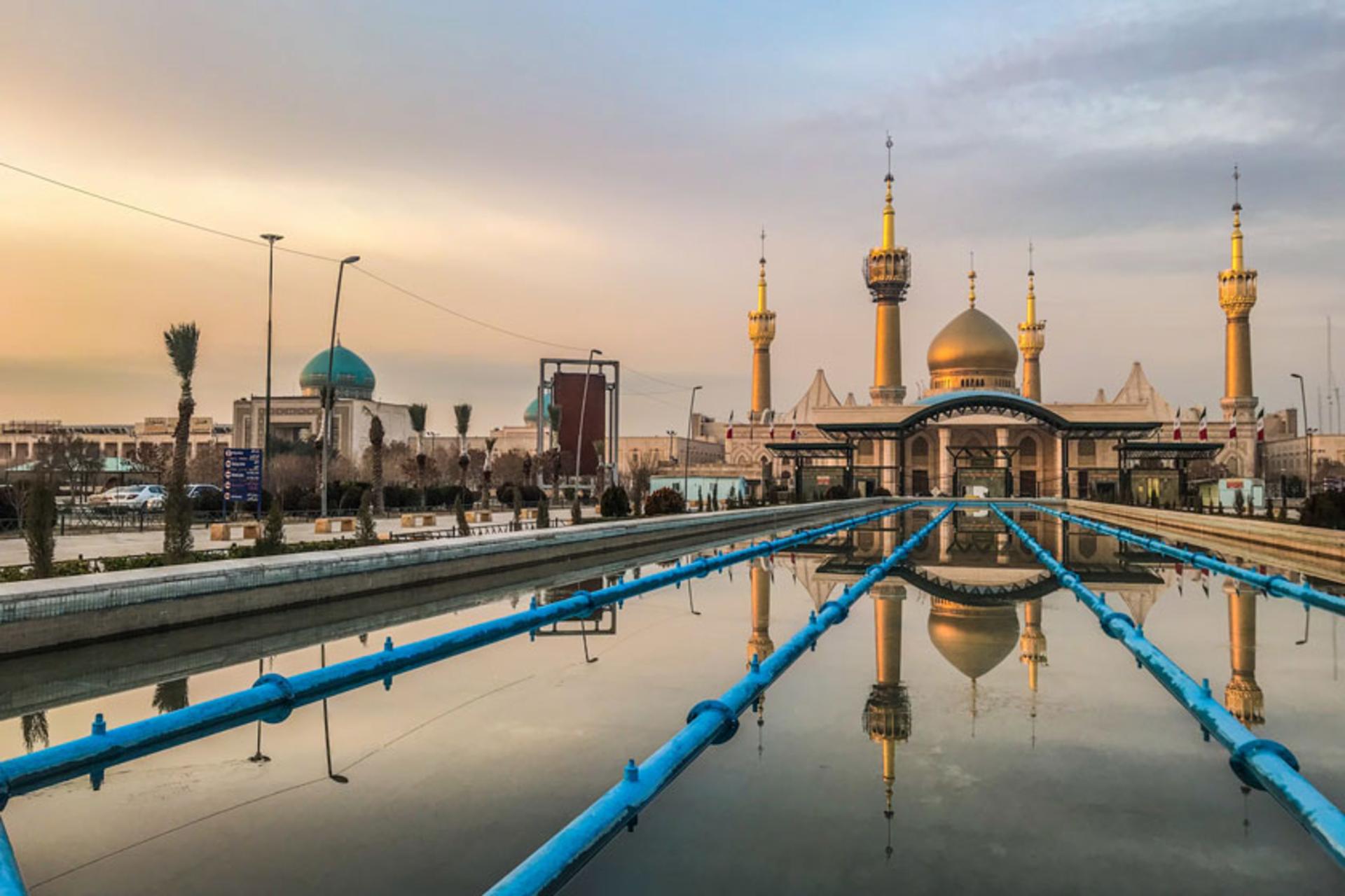 مرقد امام خمینی (ره) هنگام غروب