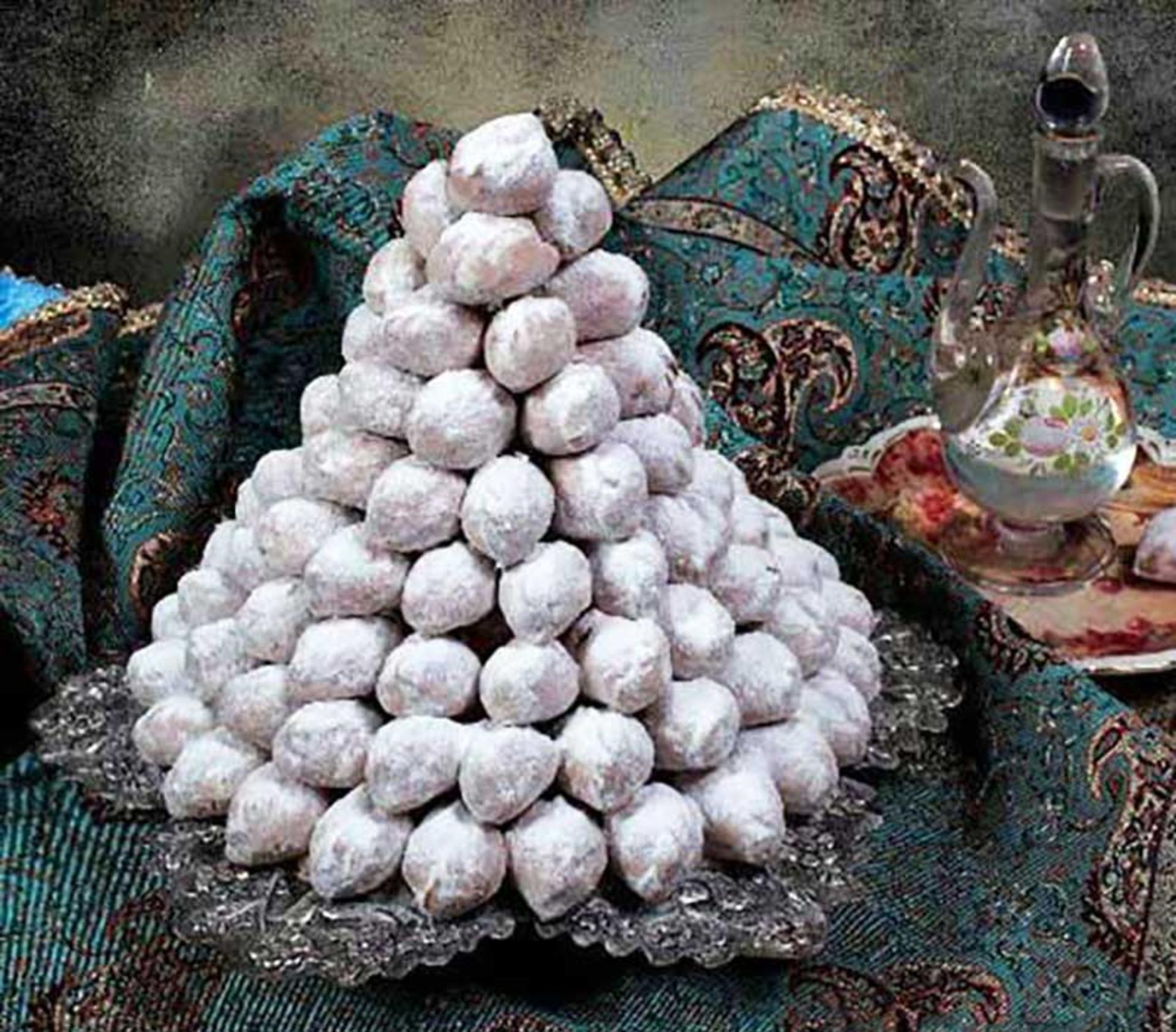شیرینی قطاب یزدی