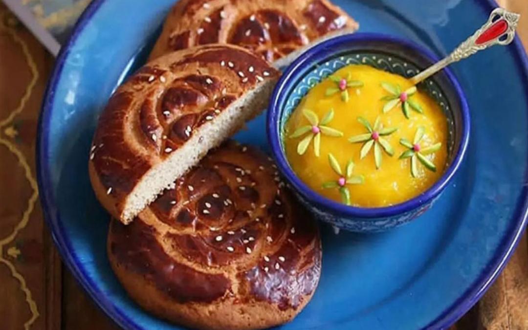 شیرمال و حلوا زرده همدان
