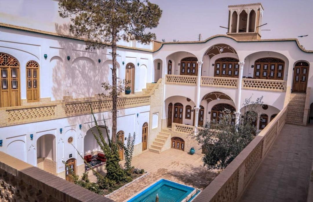 اقامتگاه سنتی اطلسی