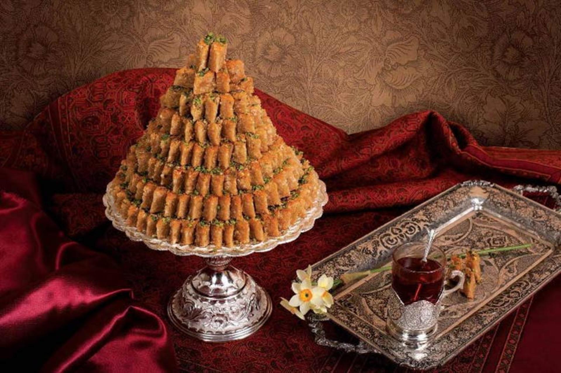 شیرینی باقلوا یزدی