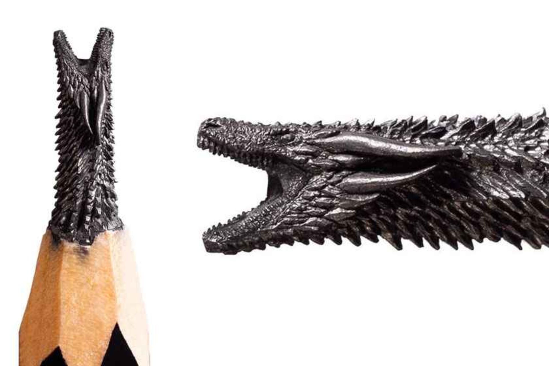 مجسمه اژدها روی نوک مداد