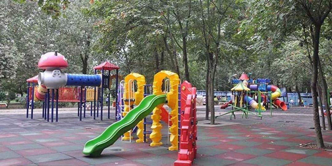 پارک ملت رشت؛ منبع عکس: itourisma.com؛ عکاس: ناشناس