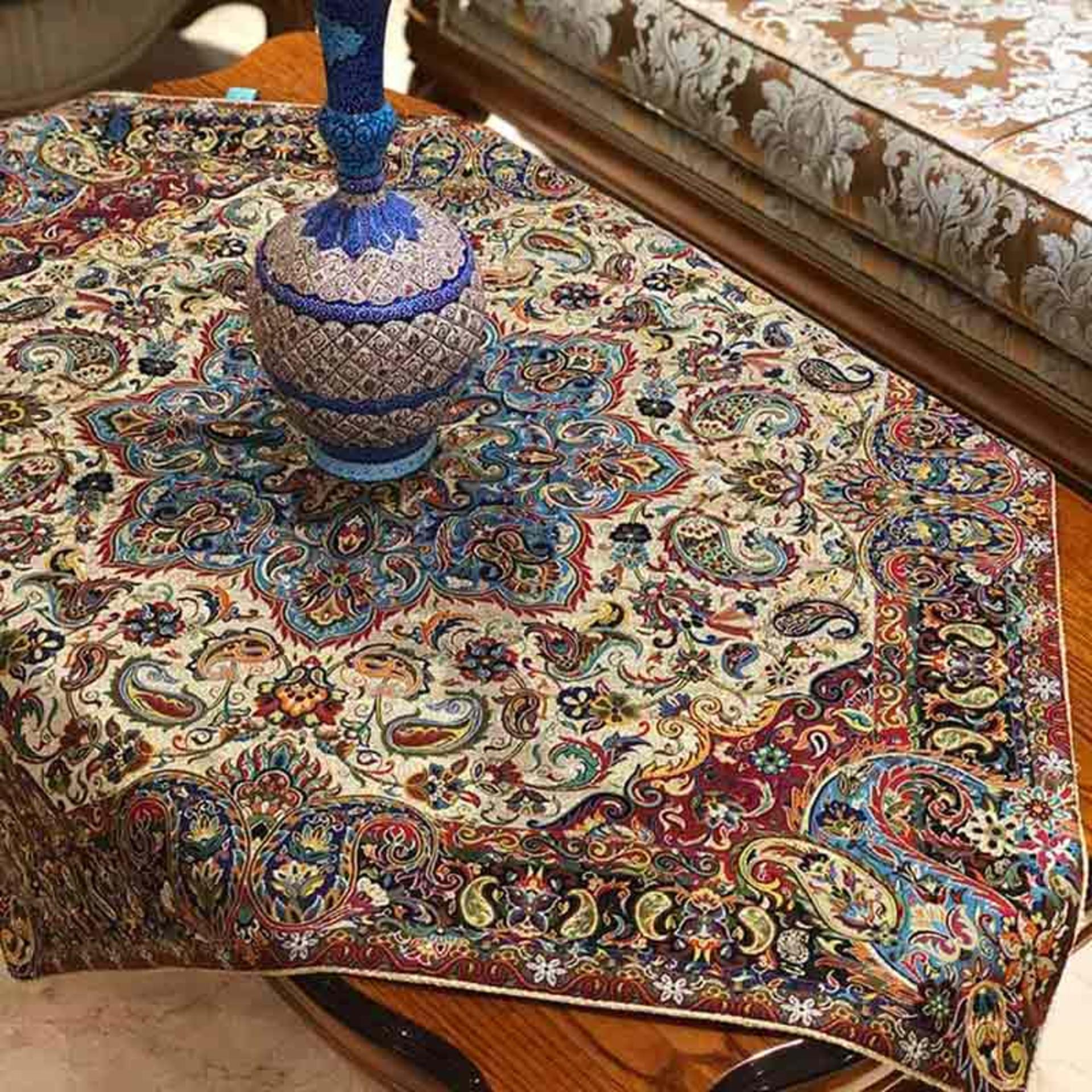 ترمه با تنوع رنگ و طرح 