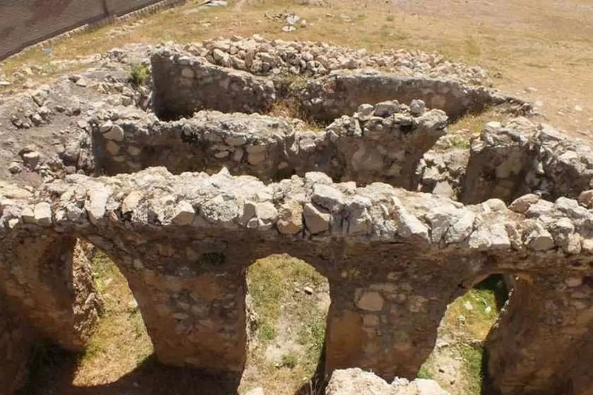 قلعه هزاردر آبدانان