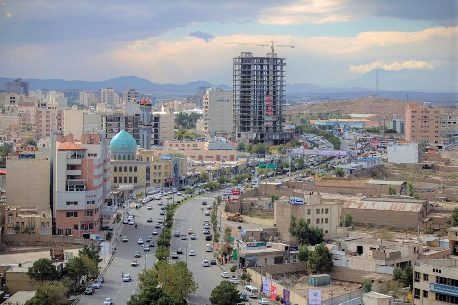 نمای شهر قم؛ منبع: ویکی‌مدیا عکاس: مصطفی معراجی
