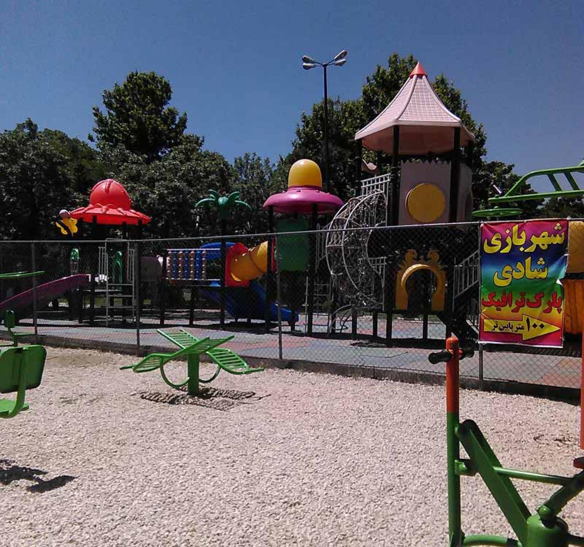 بوستان اعتمادیه؛ منبع عکس: گوگل مپ؛ عکاس: میثم رحمانی