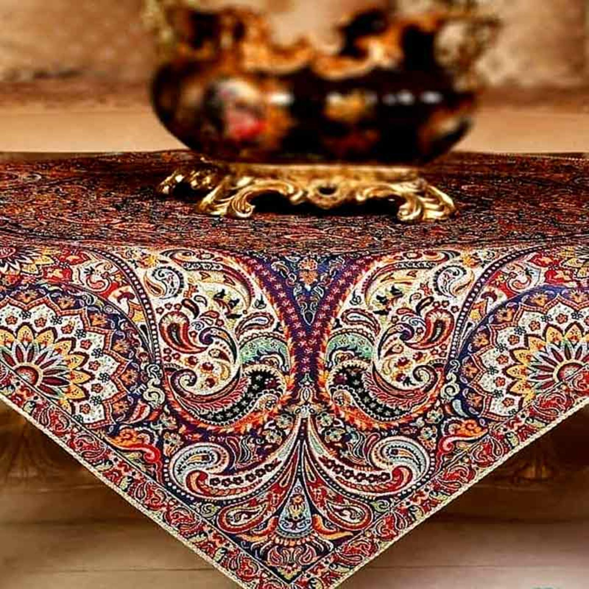 رومیزی ترمه چهارگوش 