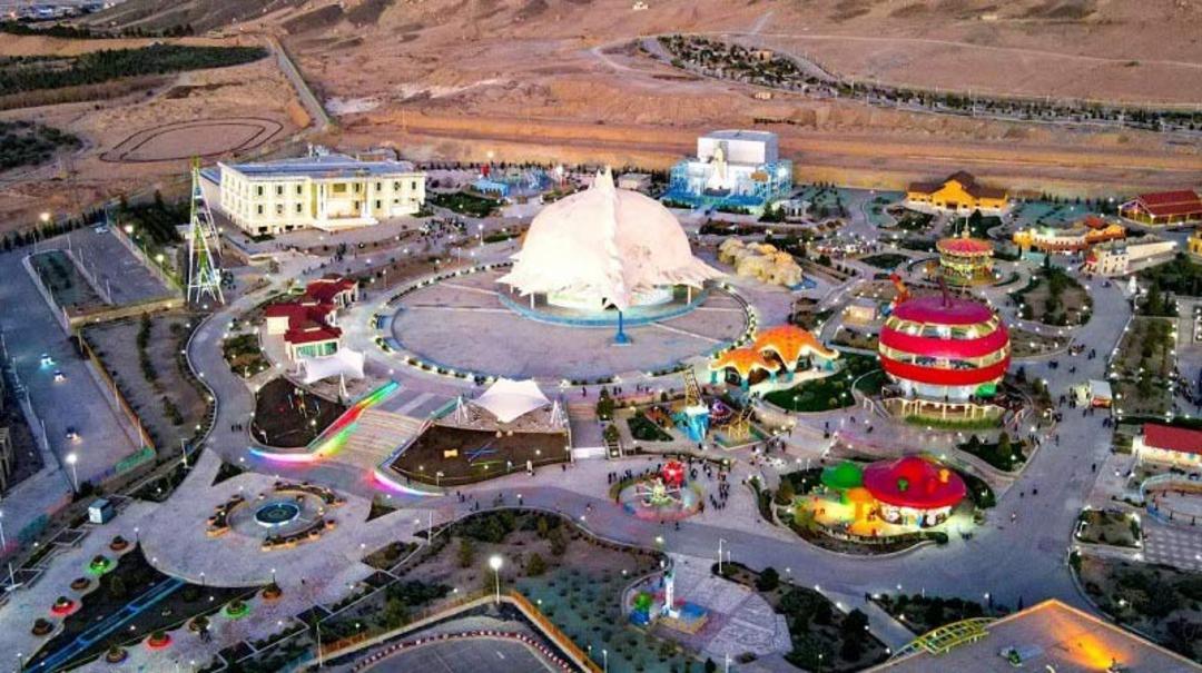 شهر رویاها اصفهان؛ منبع عکس: اینستاگرام dreamsland_isfahan؛ عکاس: ناشناس