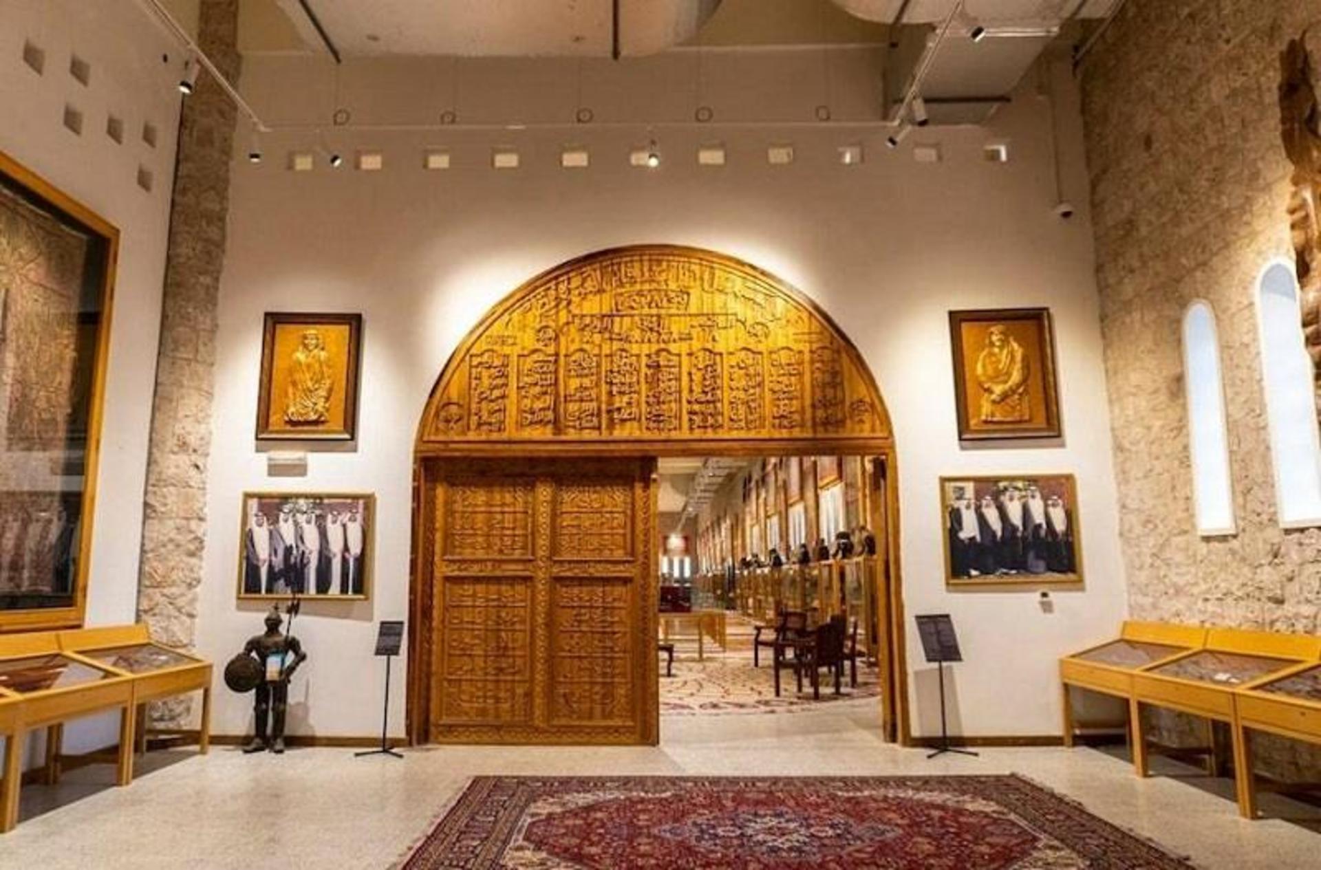 منبع عکس-اتاق سکه و ارز موزه شیخ فیصل بن قاسم آل ثانی Iloveqatar.net-عکاس نامشخص .jpg