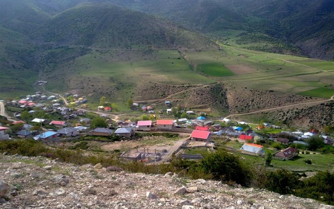 منازل مسکونی در روستای دراسله، منبع عکس: گوگل مپ، عکاس: Ali Barzegar f