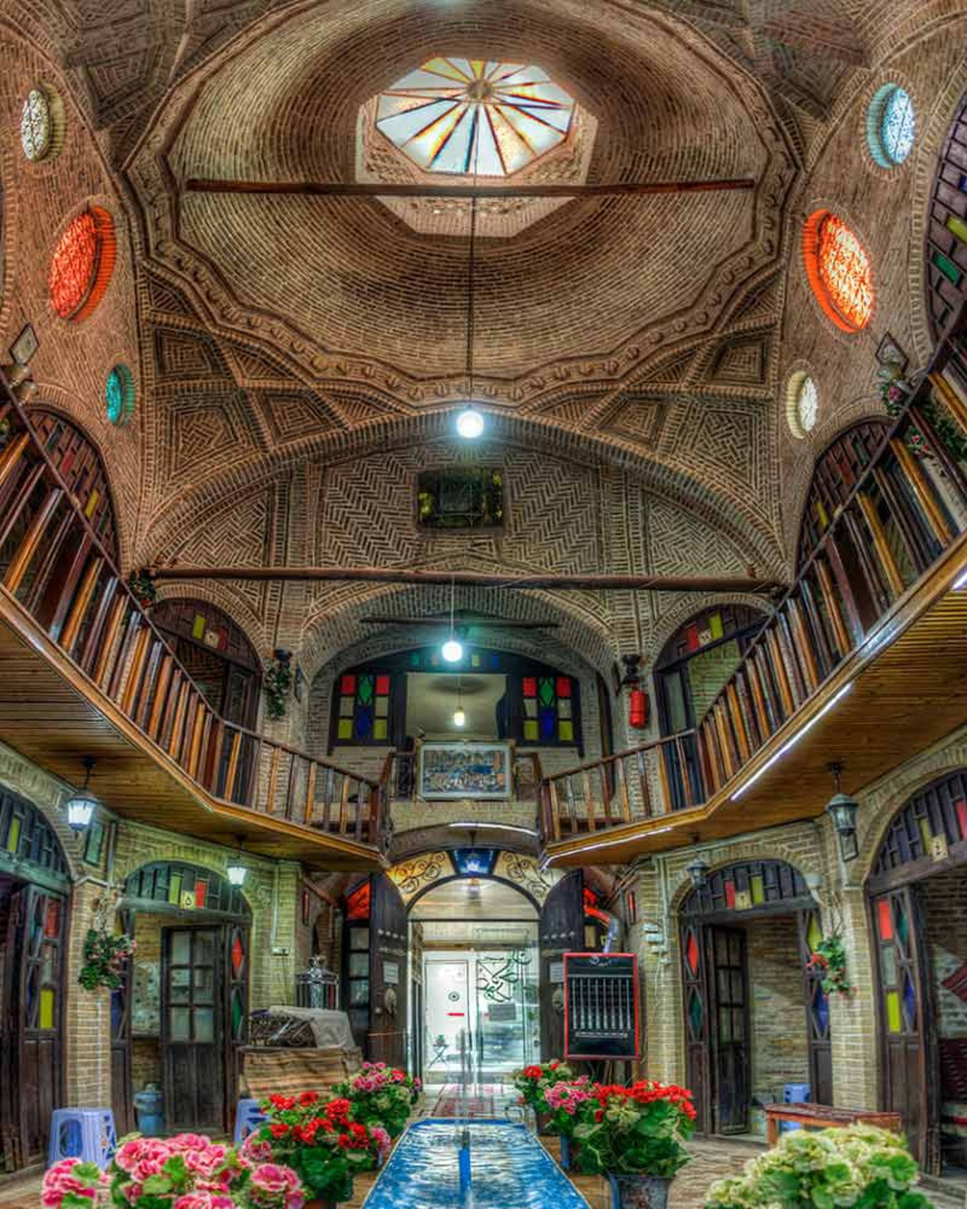معماری تیمچه اکبریان عولادجان؛ منبع عکس: گوگل مپ؛ عکاس: rahochah dotcom