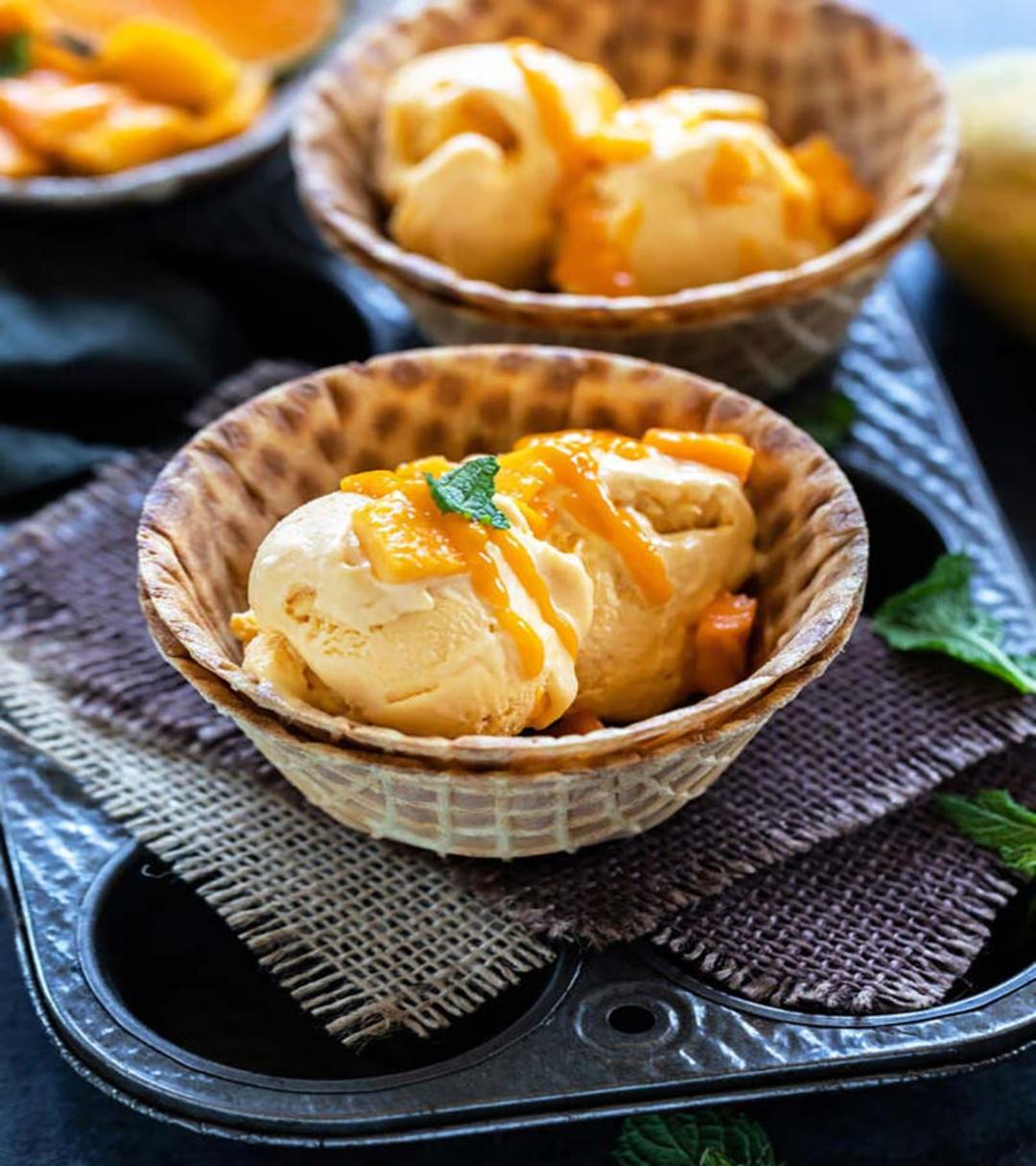 بستنی ترشی انبه؛ منبع عکس: cookwithmanali؛ نام عکاس: نامشخص