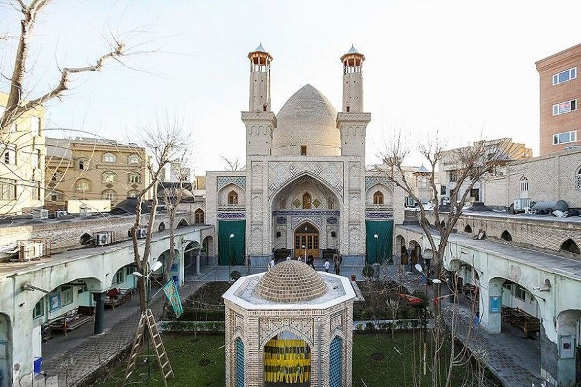 مسجد معیر الممالک