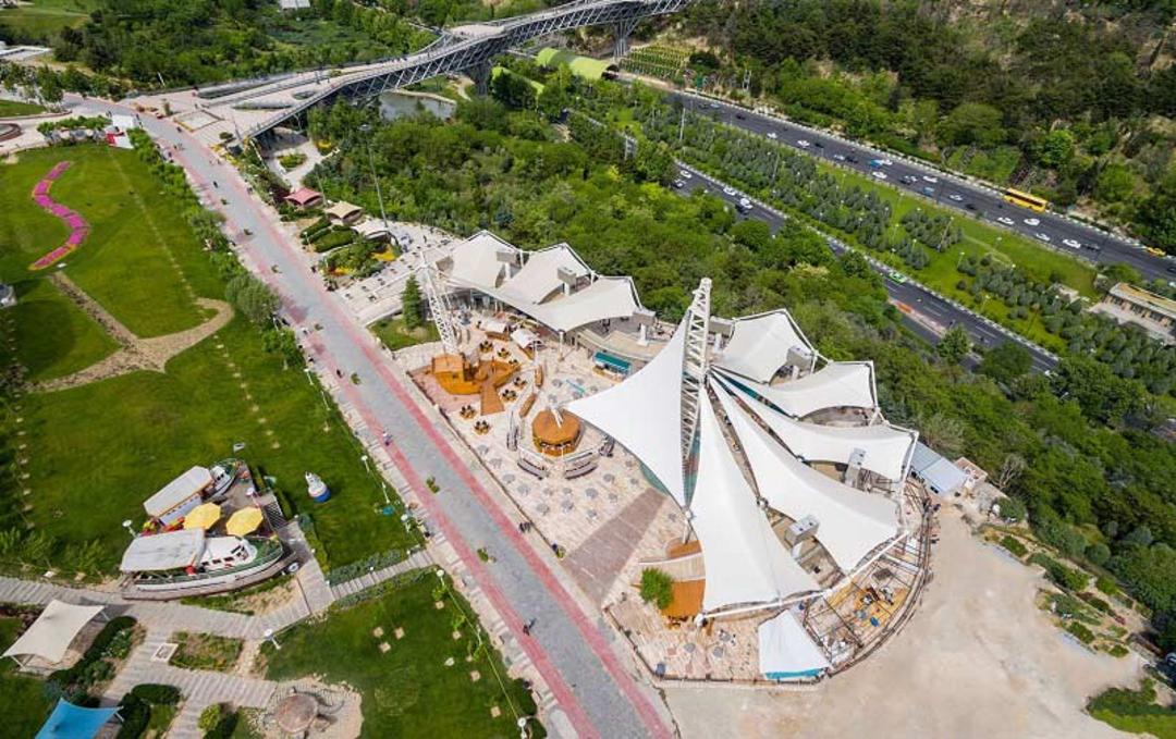 بوستان آب و آتش؛ منبع عکس: blog.rahbal.com؛ عکاس: نامشخص